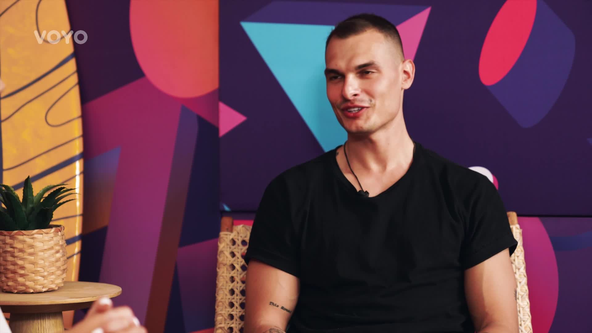 Martin si do vily přišel pro nevěstu. Jakub nového bombshella těžko rozdýchává