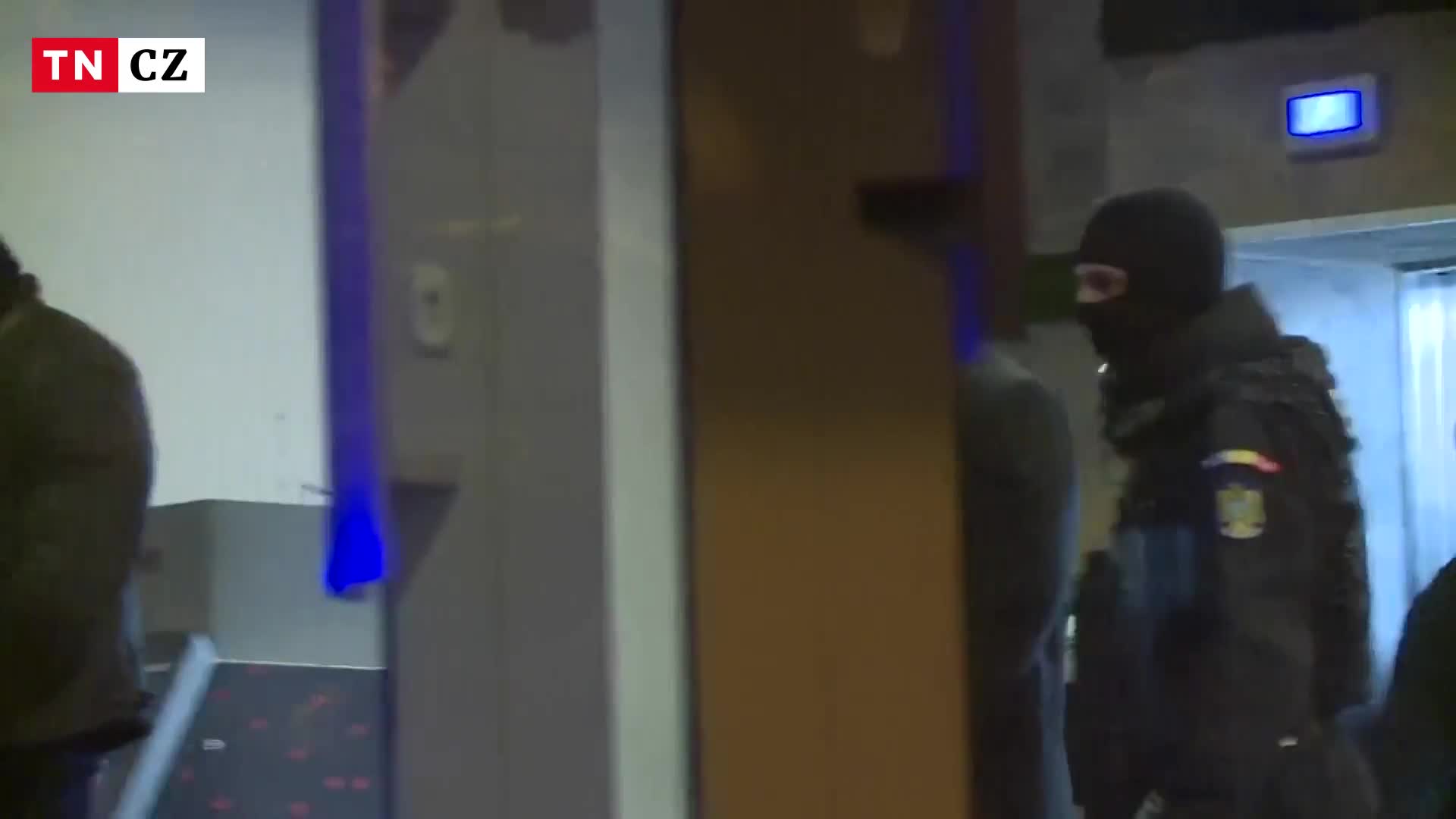 Hledaný influencer se vysmíval Gretě. Policie díky tomu zjistila, kde je a přišla si pro něj