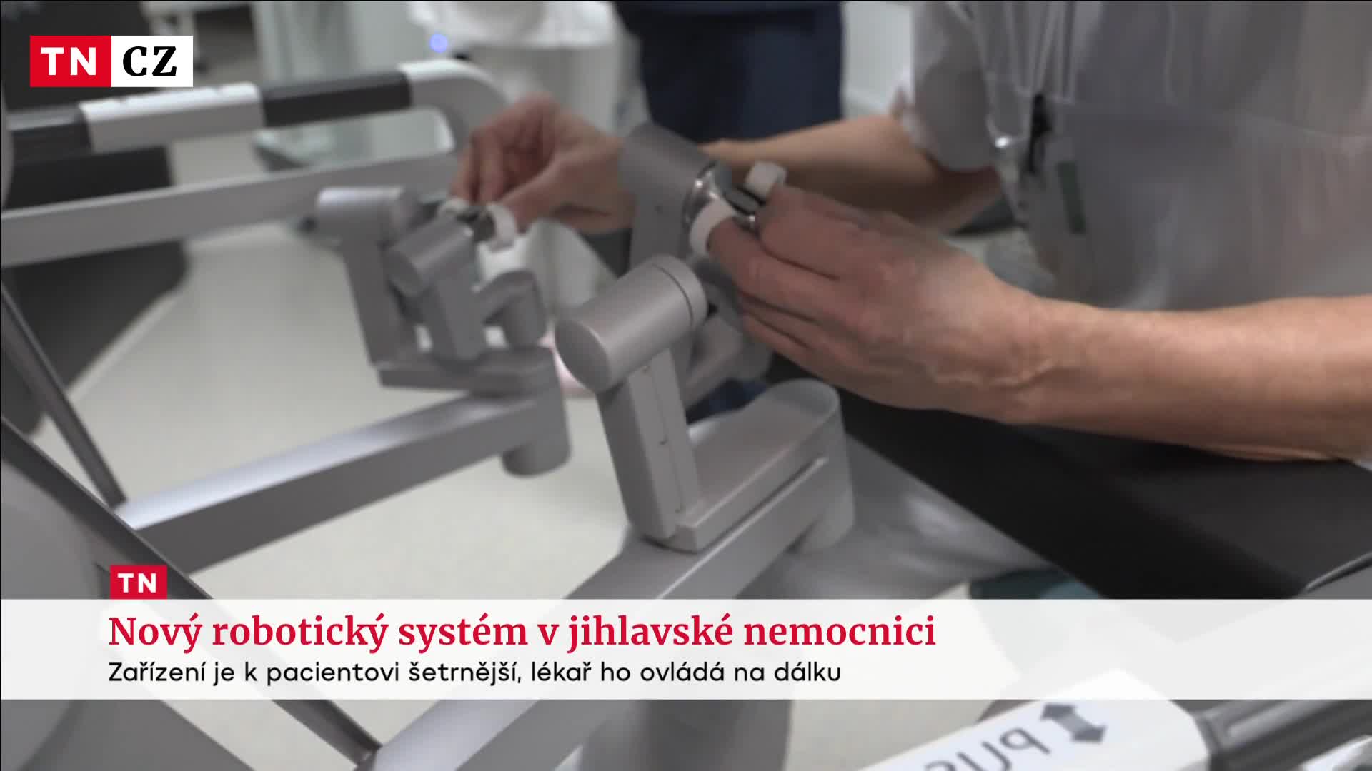 Jihlavská nemocnice dokáže operovat na dálku. Získala nový speciální přístroj