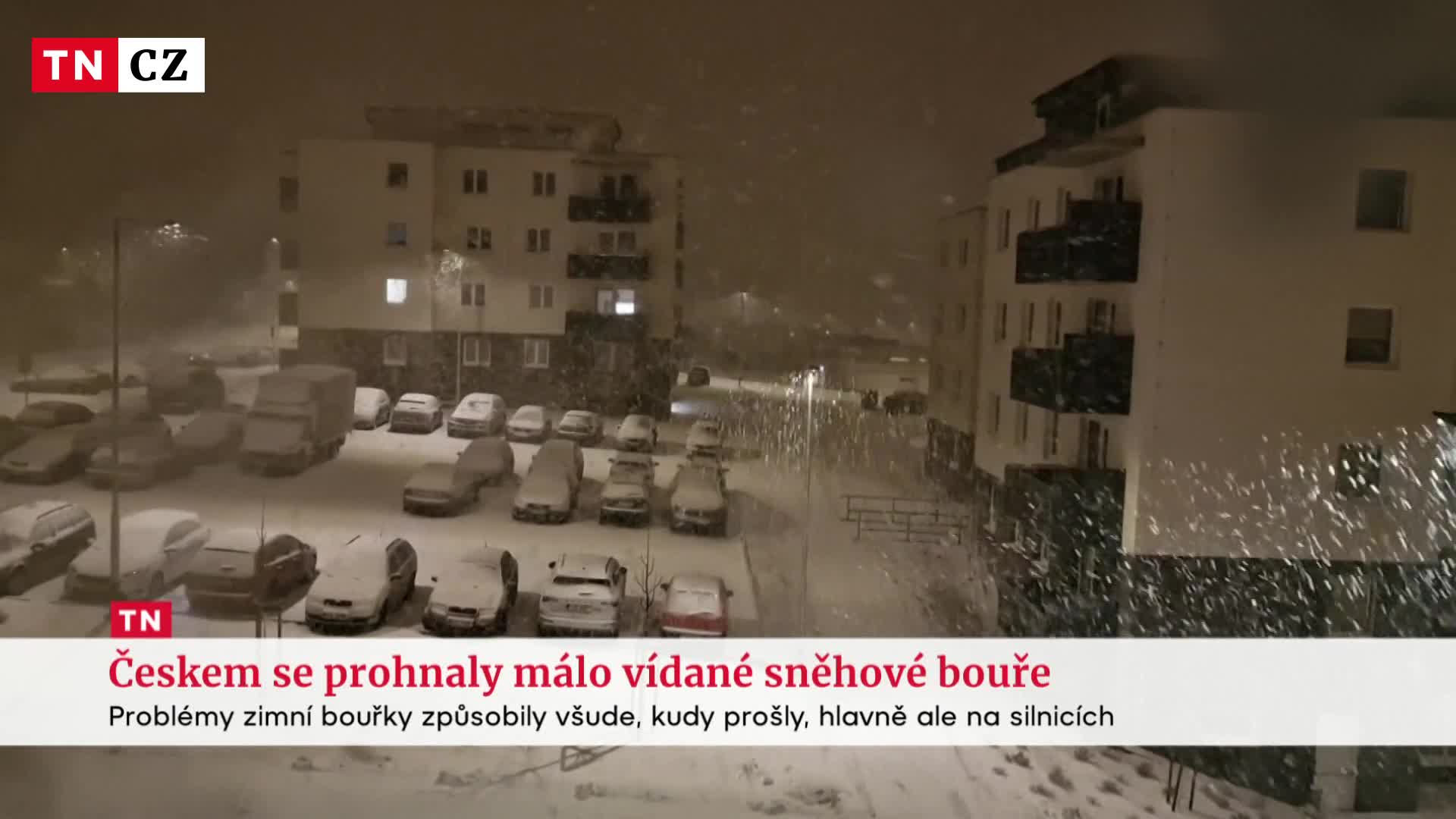 V Česku kloužou silnice i chodníky. Sněhová bouřka přinesla náledí