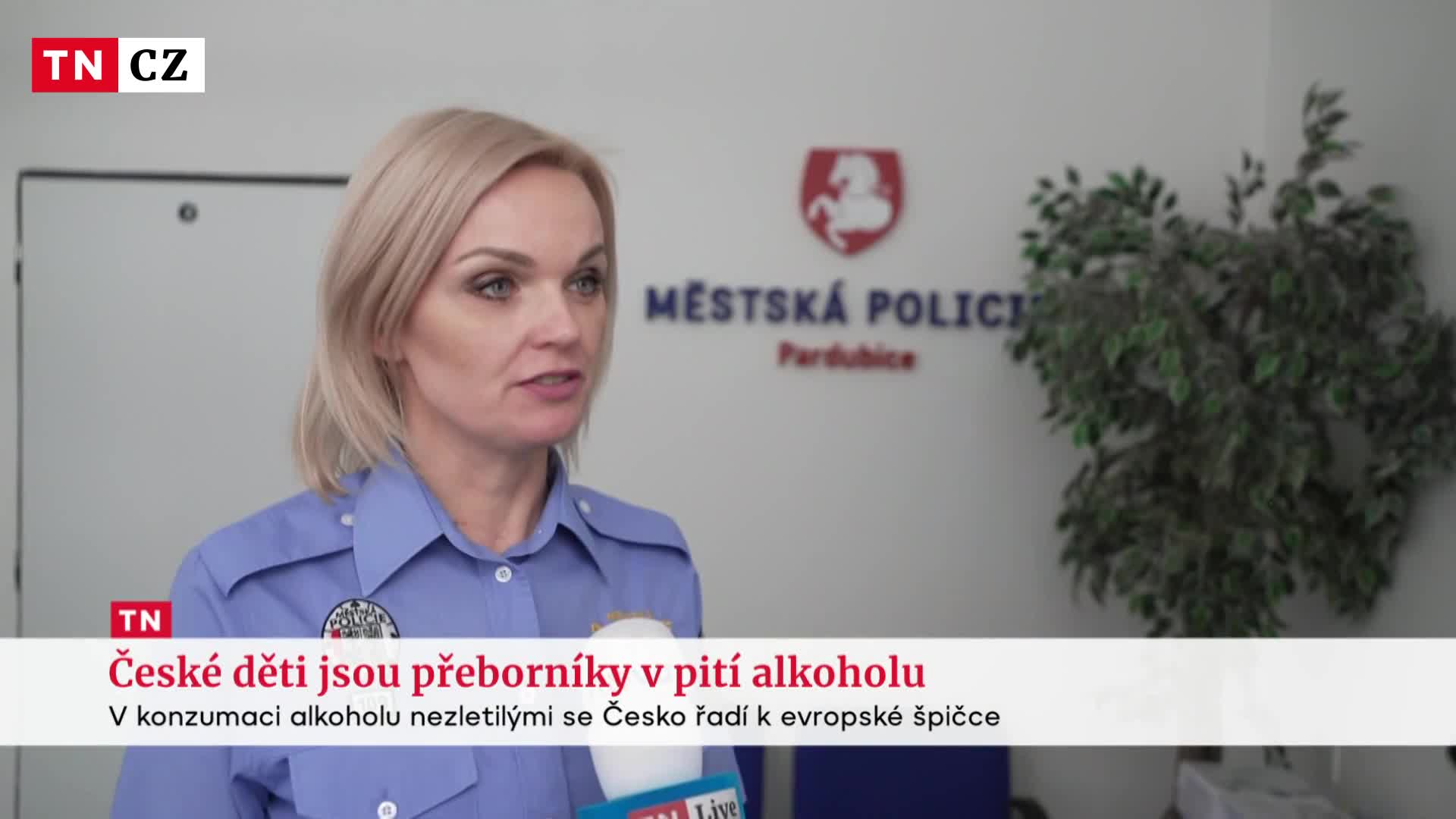 České děti patří v pití alkoholu na špici v Evropě. Strážníci to řeší denně