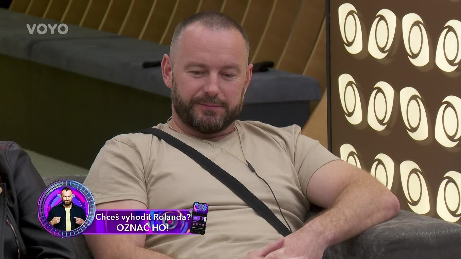 Myslíš, že ti Bůh odpustí tvé lhaní? Roland čelil hodně nepříjemným otázkám