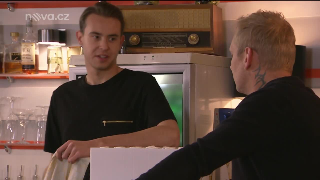Novopečený tatínek Tony to nezvládá. Co už neukočíruje?