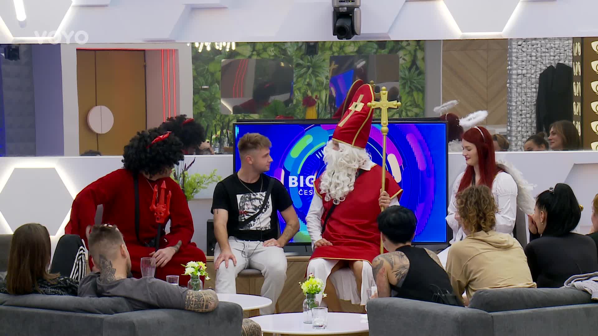 Bitky, alkohol i adopce. Spolubydlící se svěřili se svými dobrými a zlými skutky