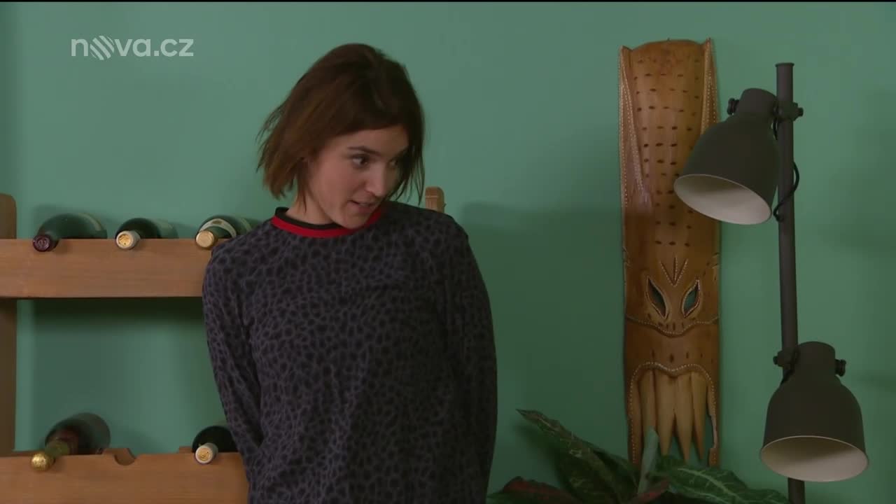 Vojta poprvé u Karly a Máry: Čím je dostane?