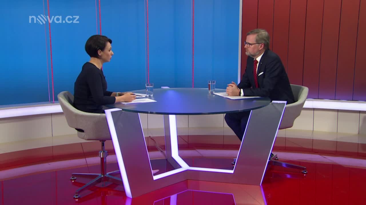 Oblíbený pořad Napřímo má novou moderátorku! Bára Divišová bude zpovídat české politické špičky