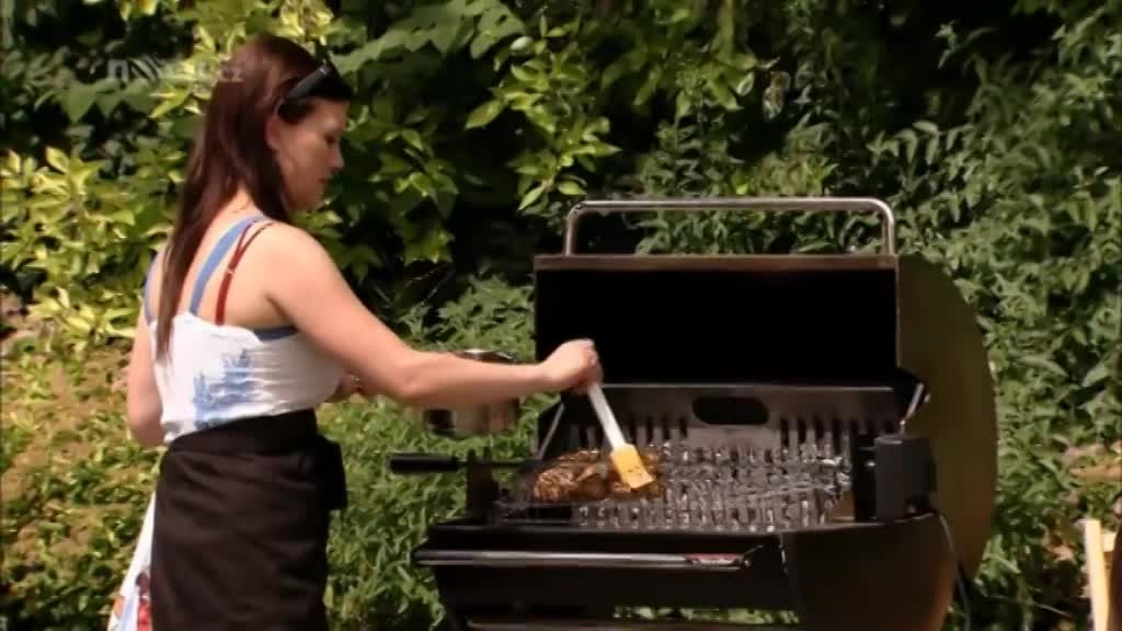 Grilování s Vodouchem - 1. díl - Těstovinový salát s grilovanou zeleninou