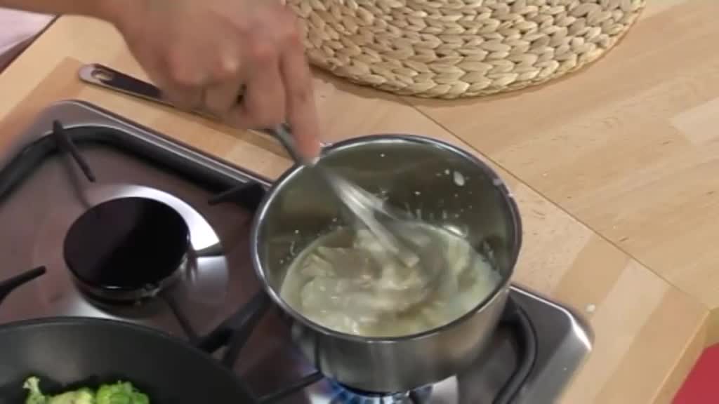 Babicovy dobroty – Brokolice v sýrové omáčce