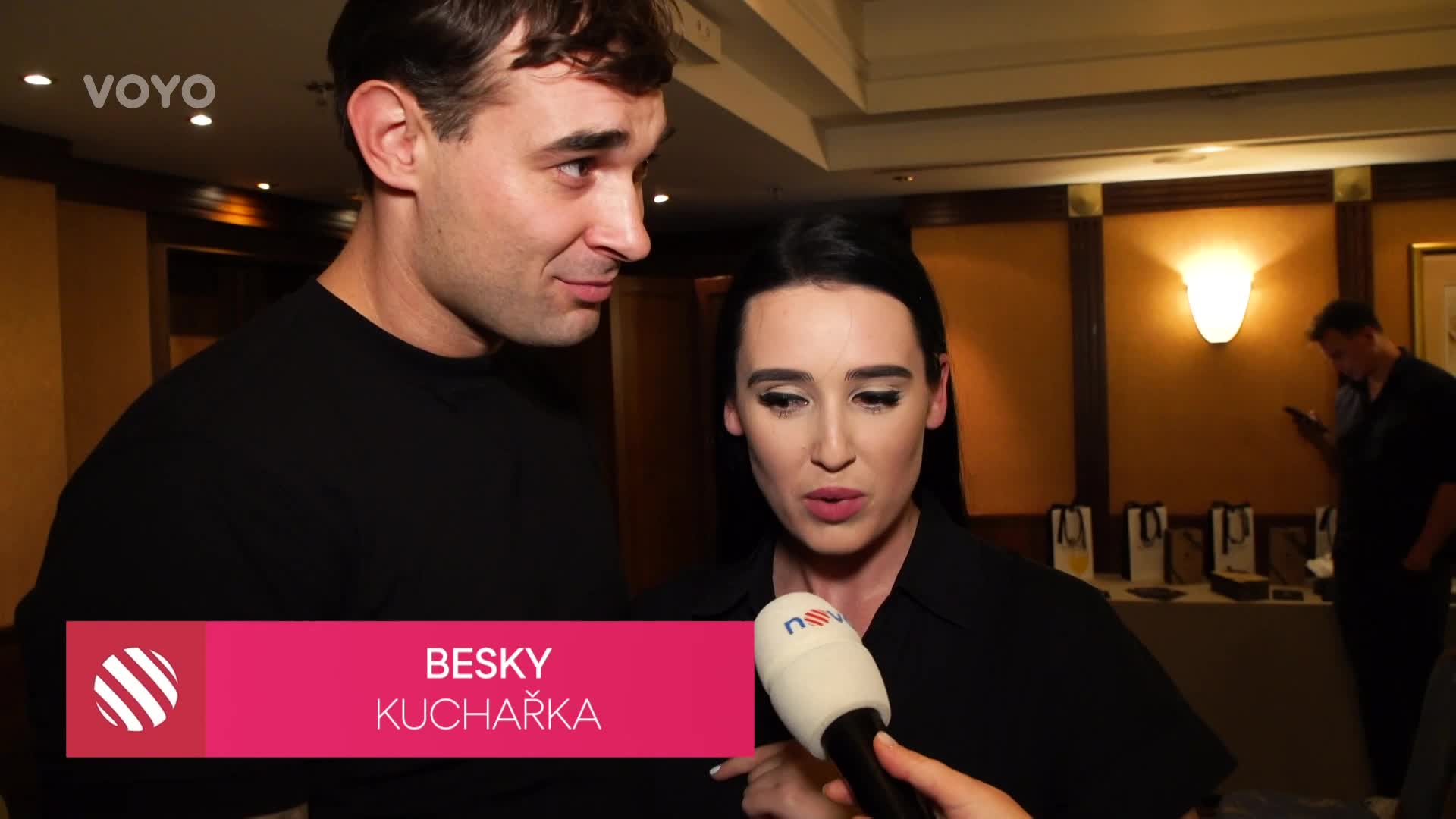 Adam Vacula v rozpacích. Besky se divila, do kolika let věřil na Ježíška