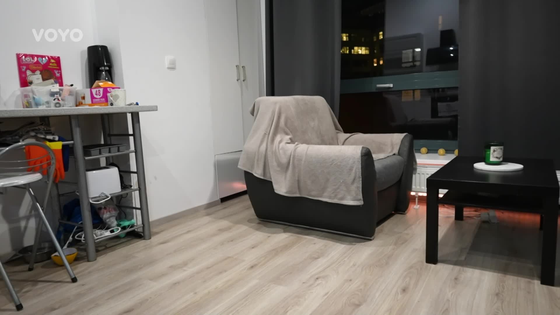 Jak bydlí Rachel z Love Islandu? Pochlubila se ukradenými brýlemi i sexy podvazky