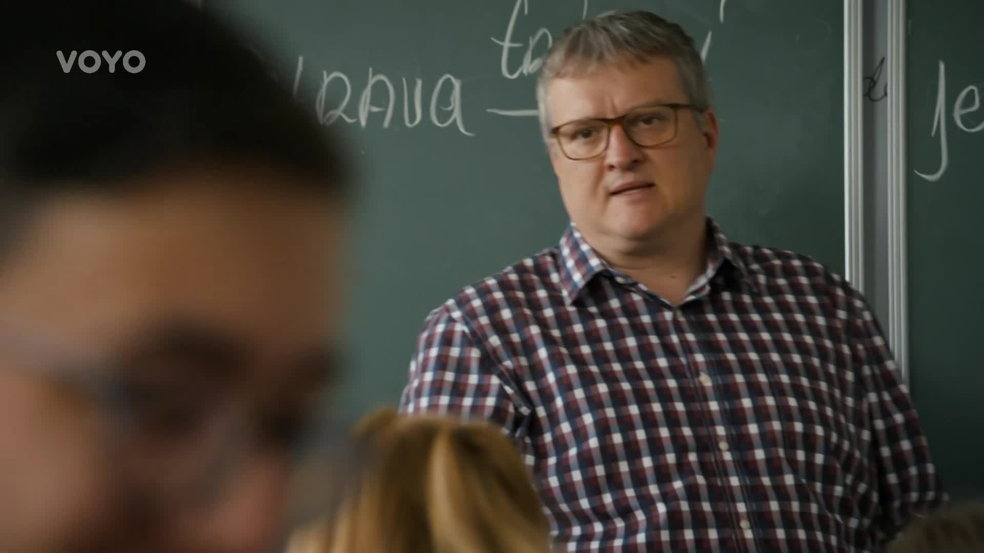 Tomáš Jeřábek v roli terapeuta směle radí Karlovi. I sám sobě občas doporučuje psychohygienu