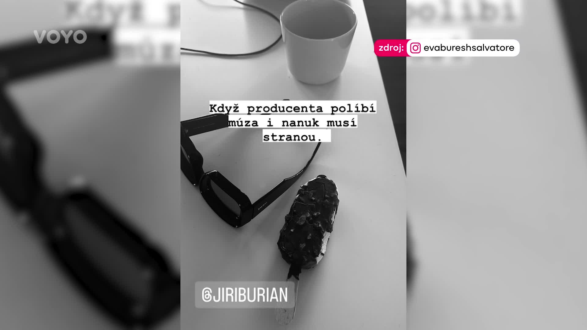 Eva Burešová řádí ve studiu a hlídání dětí nechala na Přemkovi. Tatínek je vzal na motorky