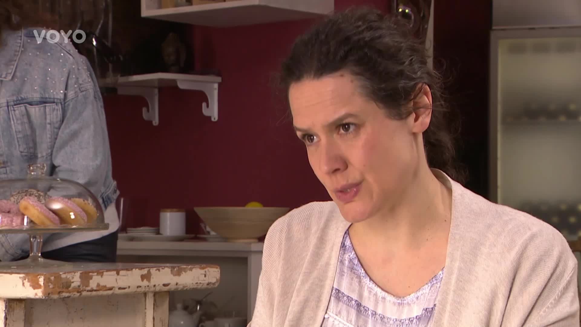 Exkluzivně z Ulice: Ivě se svírá žaludek. Právnička má pro ni špatné zprávy