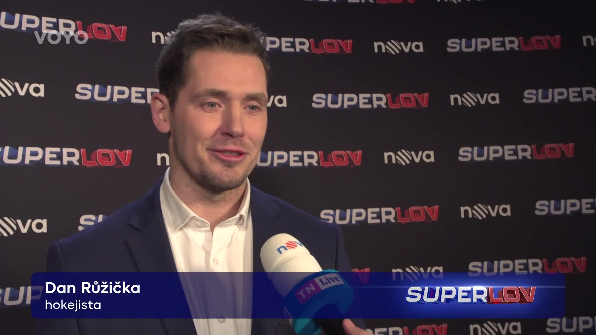 Obrana Danu Růžičkovi nevyšla. Hokejista v Superlovu narazil na drsný tým lovců
