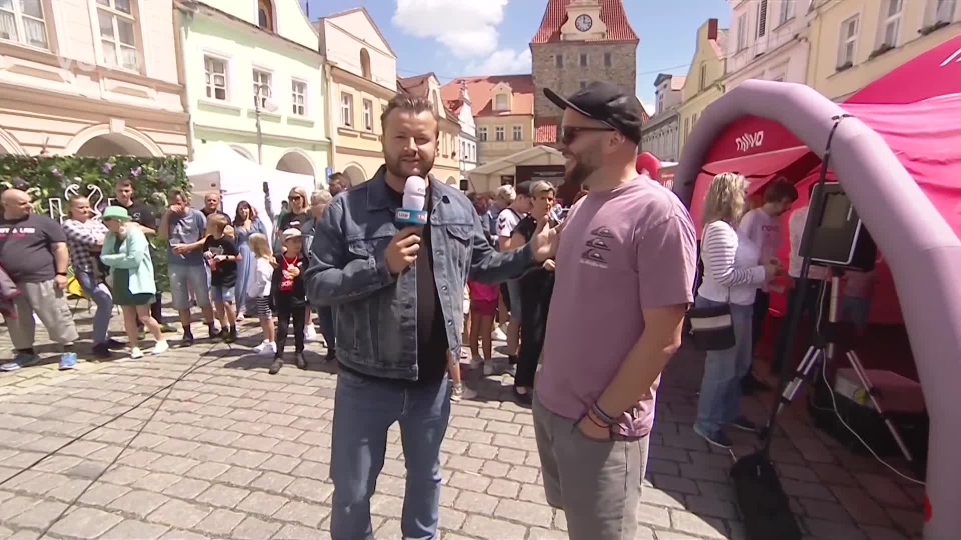 Vítěz MasterChefa vaří v Domažlicích na náměstí: Na Dni s Novou je na roztrhání