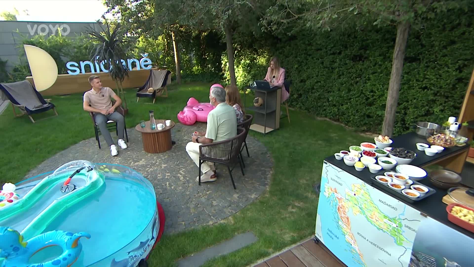 Cestovatel Adam Mach lítá po světě za babku. Řekl, jak to dělá