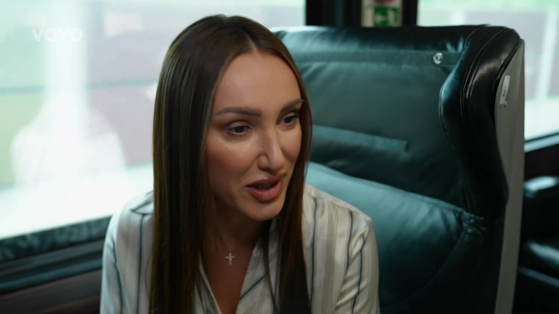 Finalistky Miss promluvily o cestování do exotiky. Předvedly se také v sexy plavkách