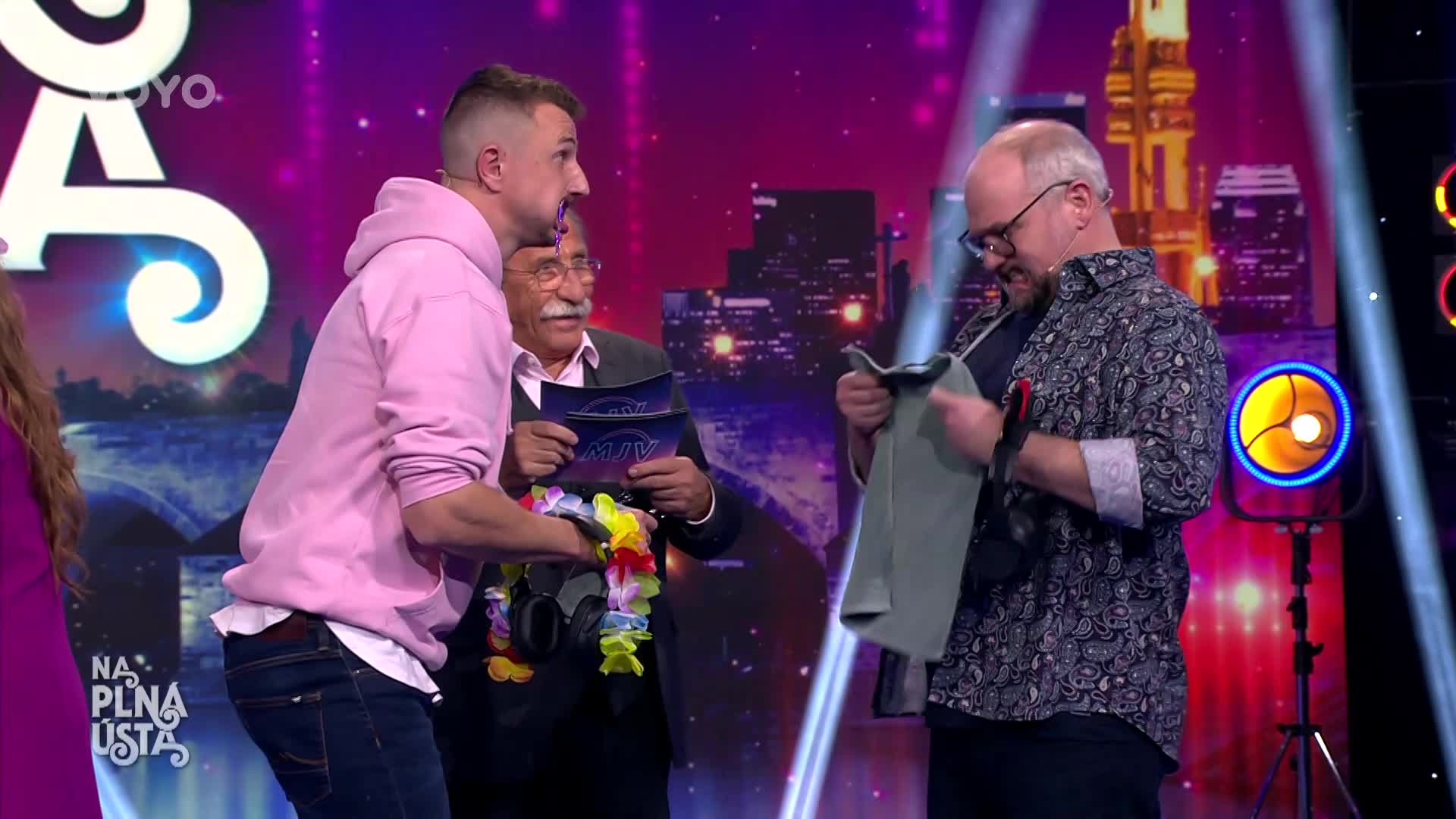 V TV neuvidíte: I profík se někdy utne! Eva Burešová zapomněla text