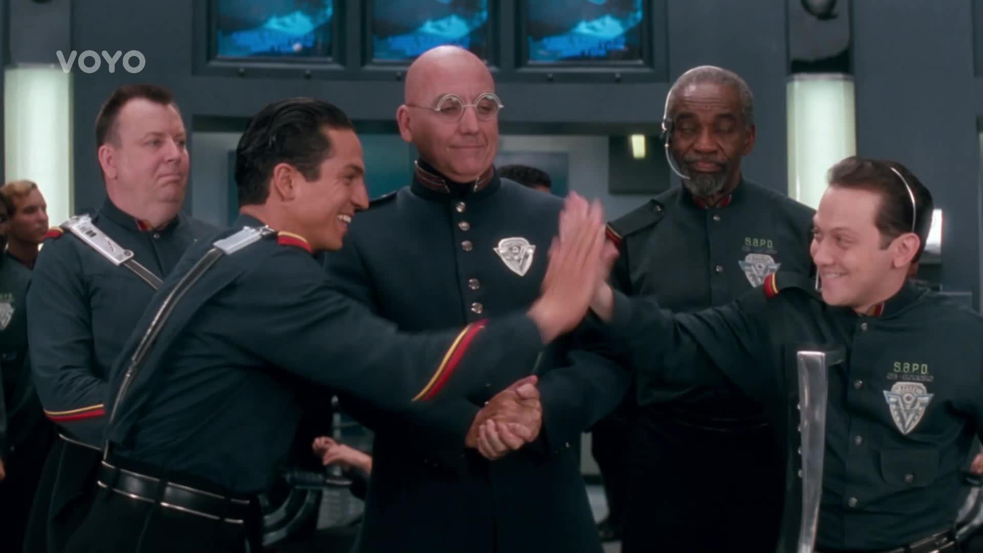 Sylvester Stallone a Wesley Snipes v akci: Legendární Demolition Man míří na Nova Cinema