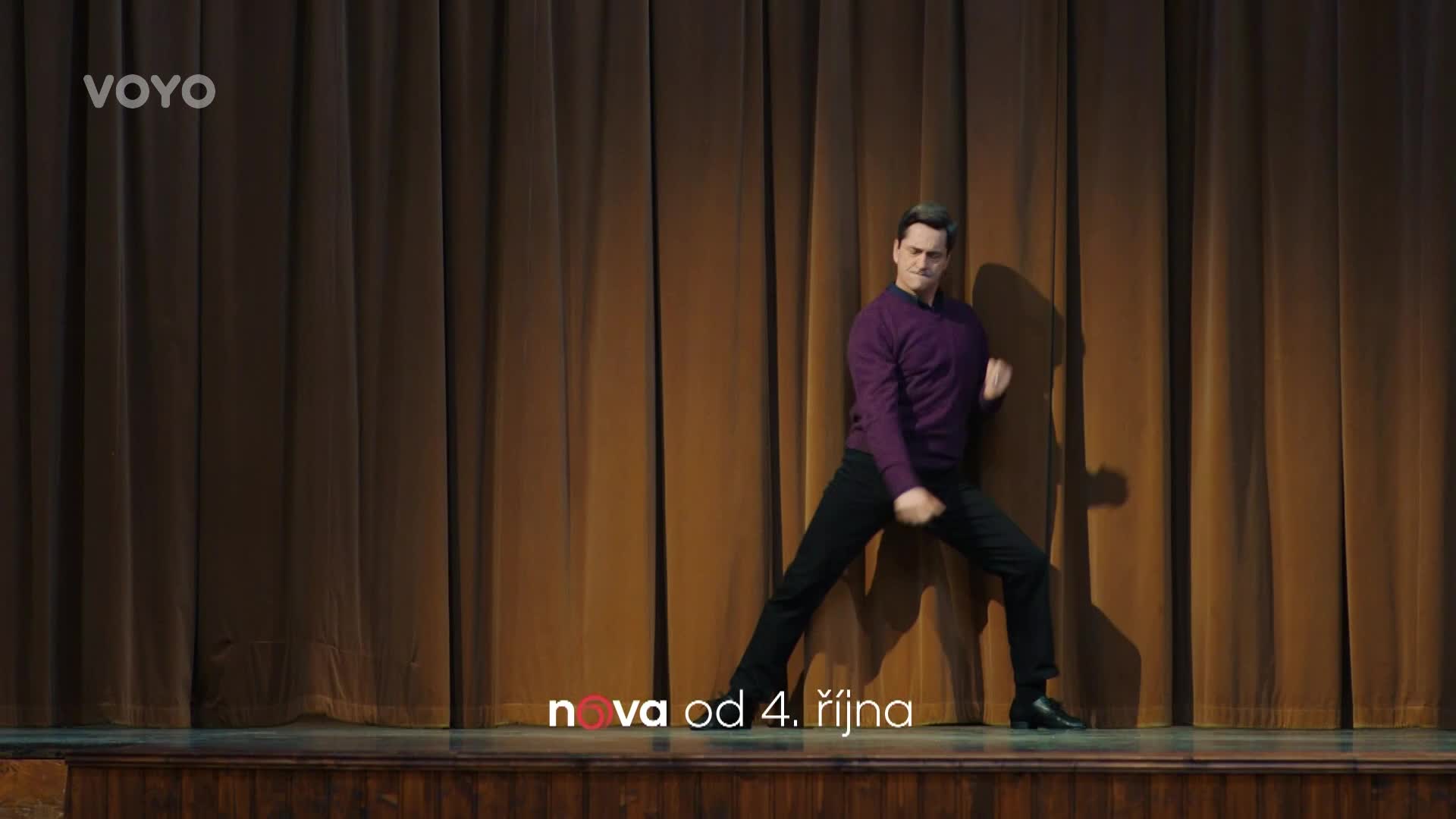Saša Rašilov jako svůdný narcis v Tanečních: Tady velím já!