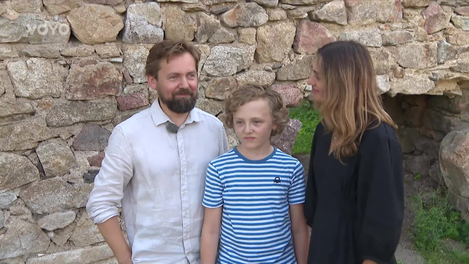 Petr Lněnička udělal výjimku a ukázal rodinu: Představil družku a syna