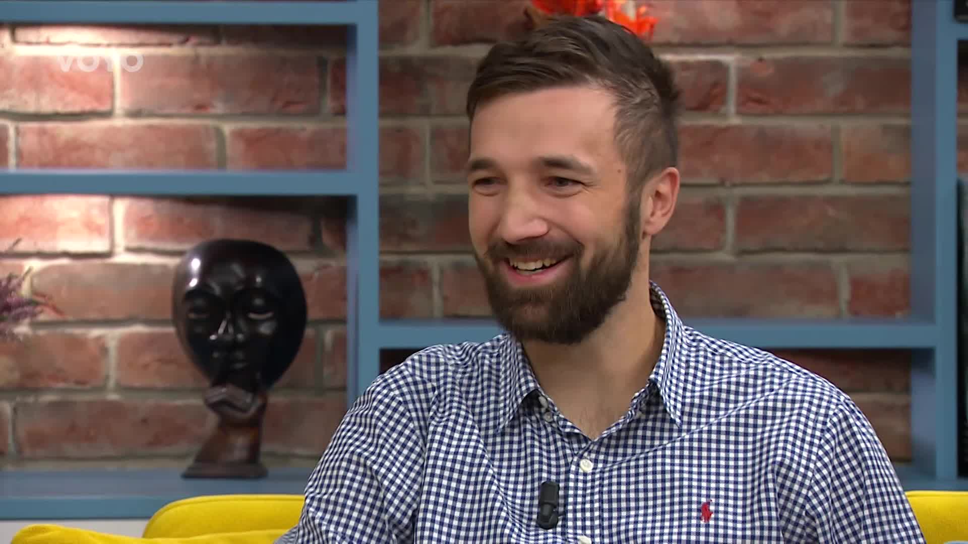 Takhle Doktora Vševěda neznáte: Zapálený fanoušek fotbalu se ukázal v dresu