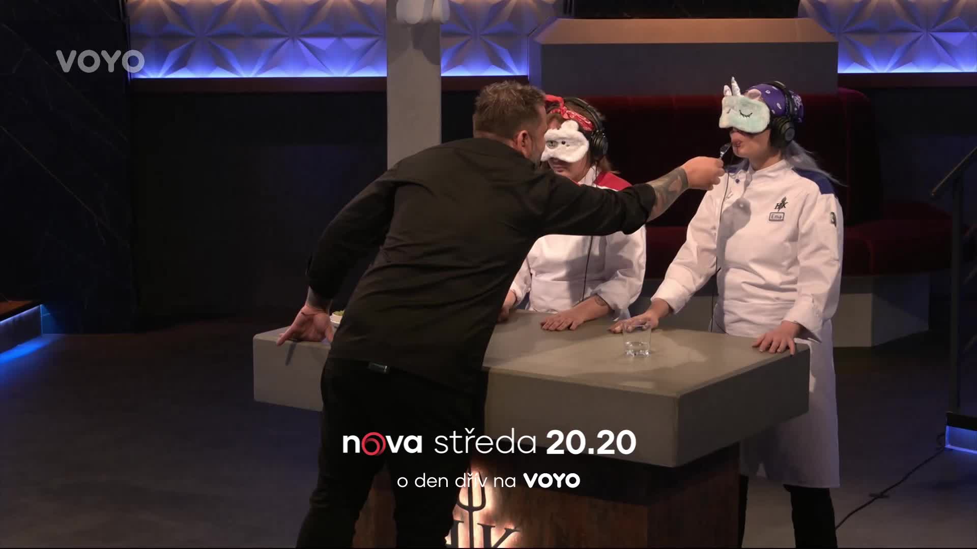 Soutěžící v Hell’s Kitchen čeká královská hostina. Pak přijde studená sprcha
