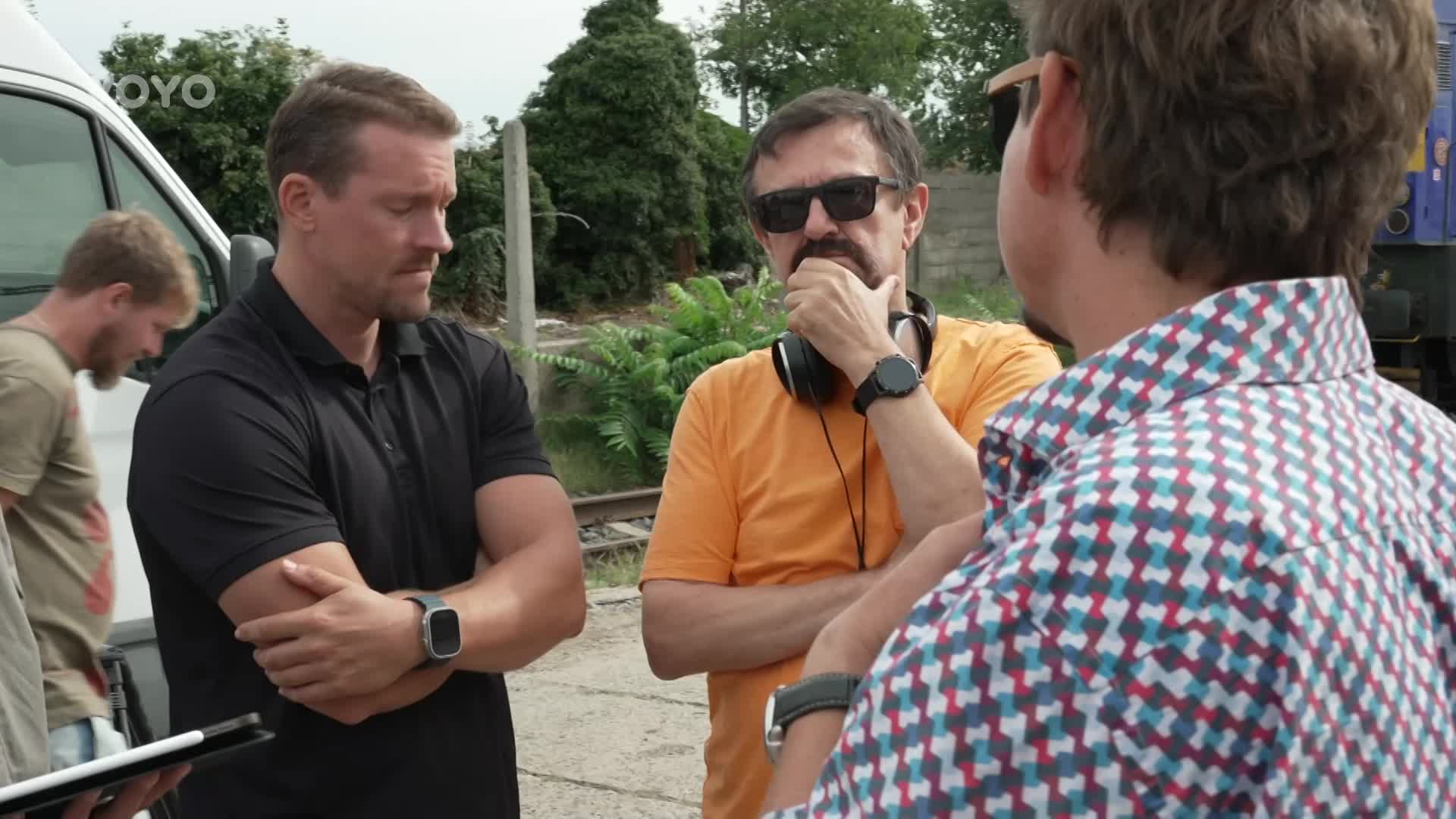 Drsná nehoda v Ulici: Na kluky číhá velké nebezpečí na odstaveném vlaku
