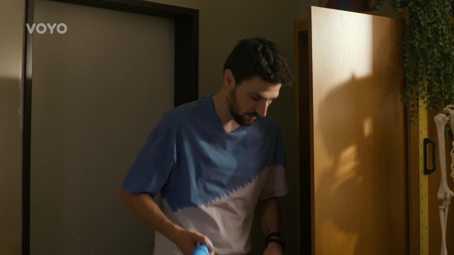 Alice v Jedné rodině má pro Viléma nabídku. Ten se brání zuby nehty