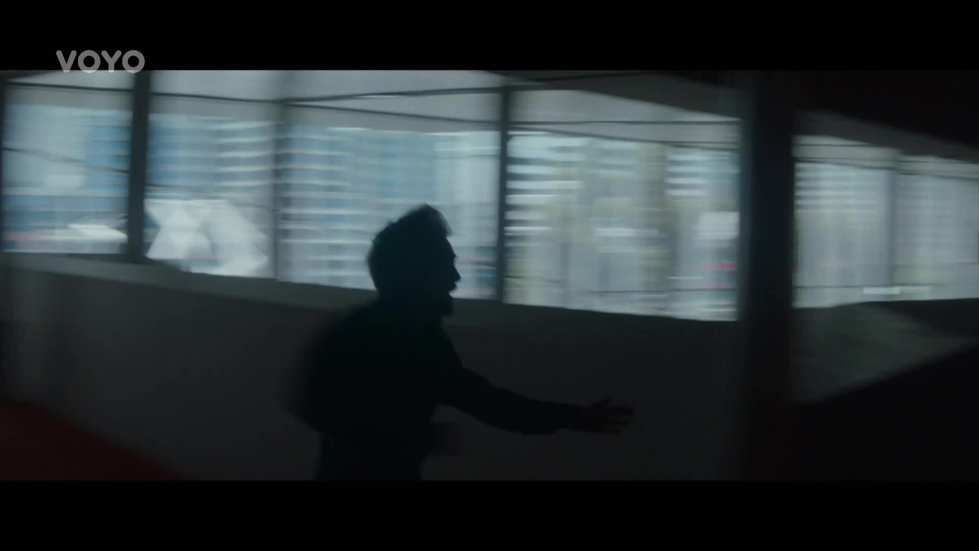 Thriller Pod rouškou temnoty: Liam Neeson v něm bude bojovat proti vlastním lidem