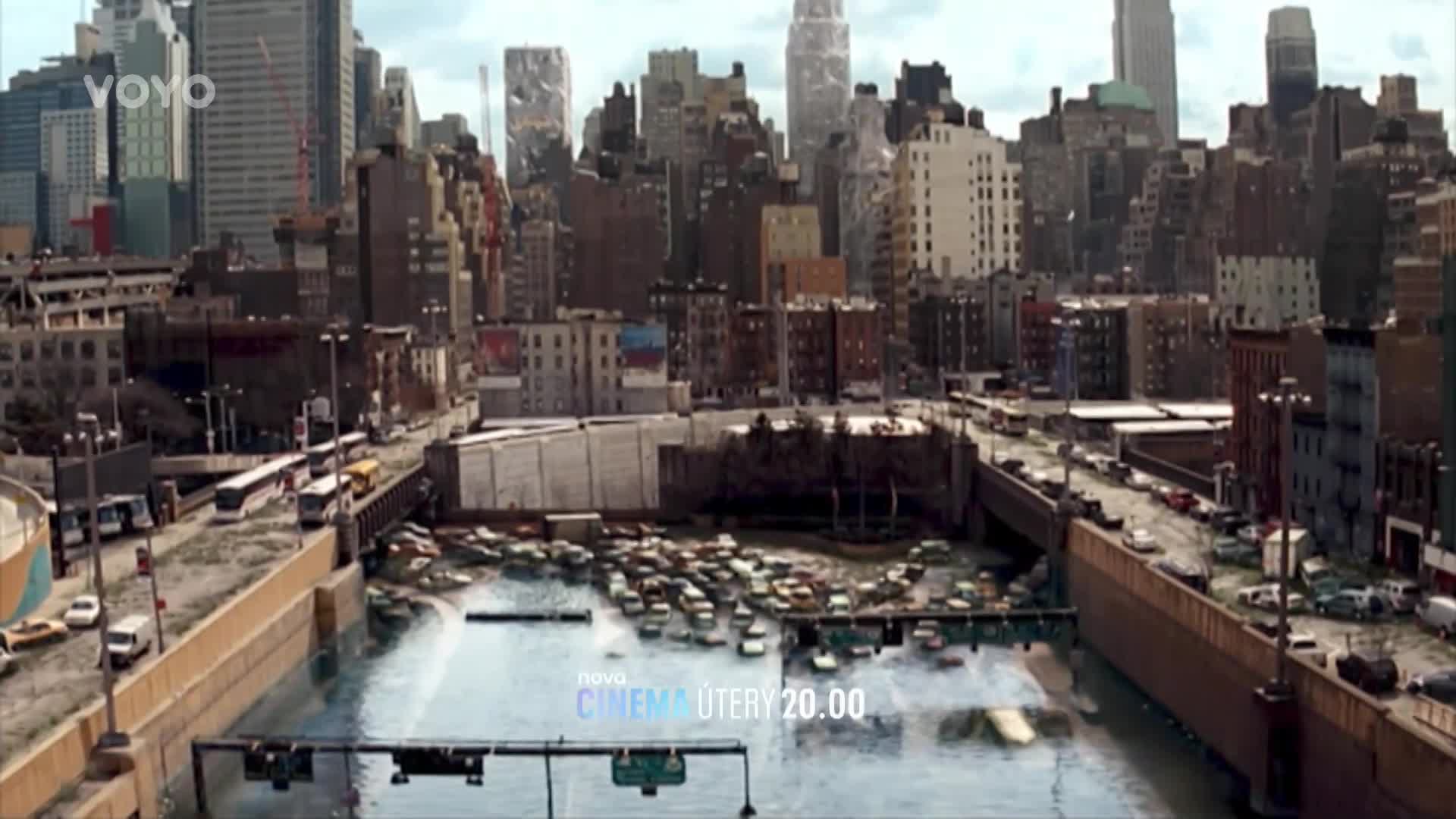 Will Smith ve sci-fi hitu Já, legenda: Jen on může zvrátit celosvětovou pandemii