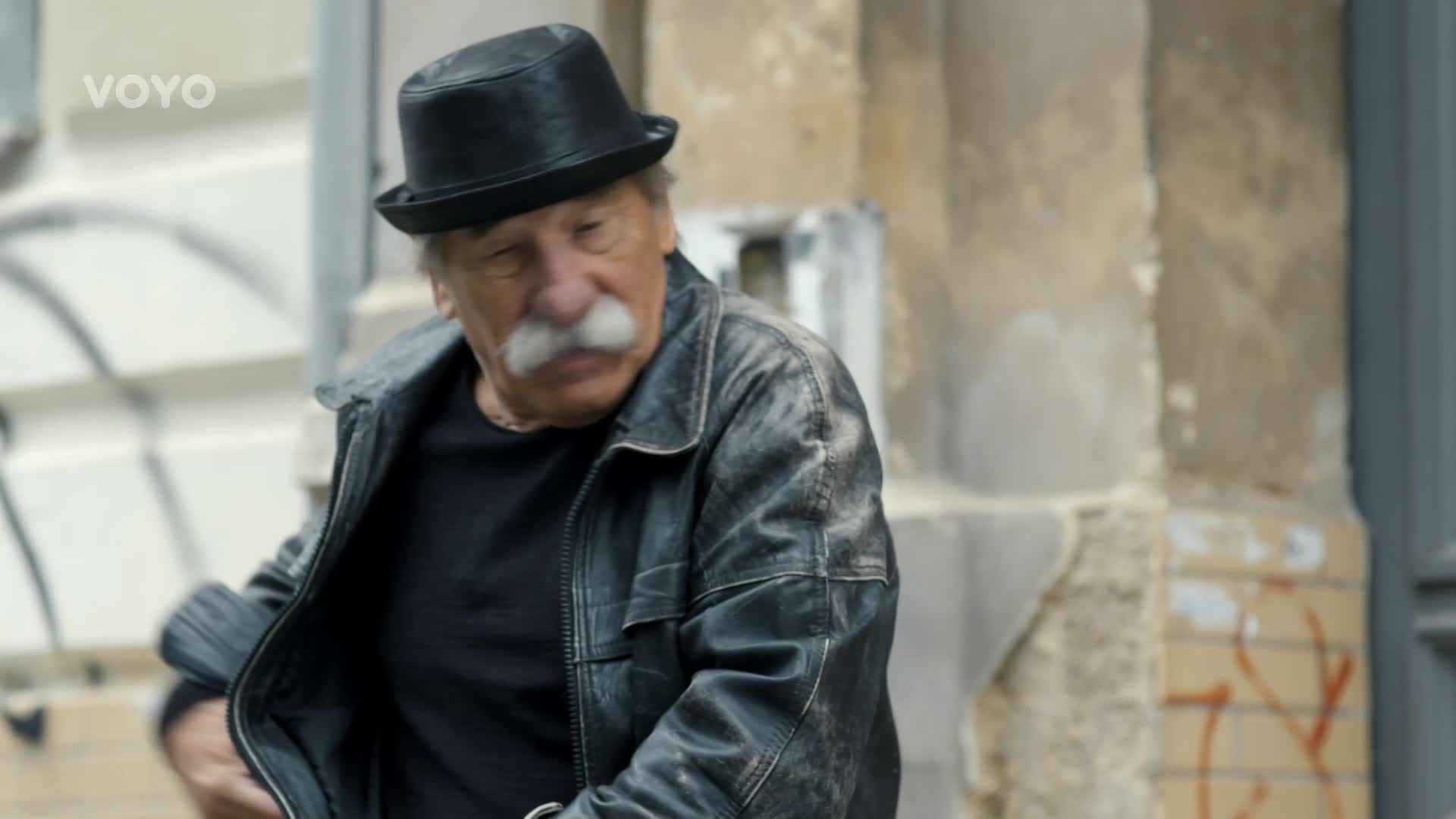 Boba z Jedné rodiny málem srazilo auto. Exkluzivní pohled do zákulisí natáčení