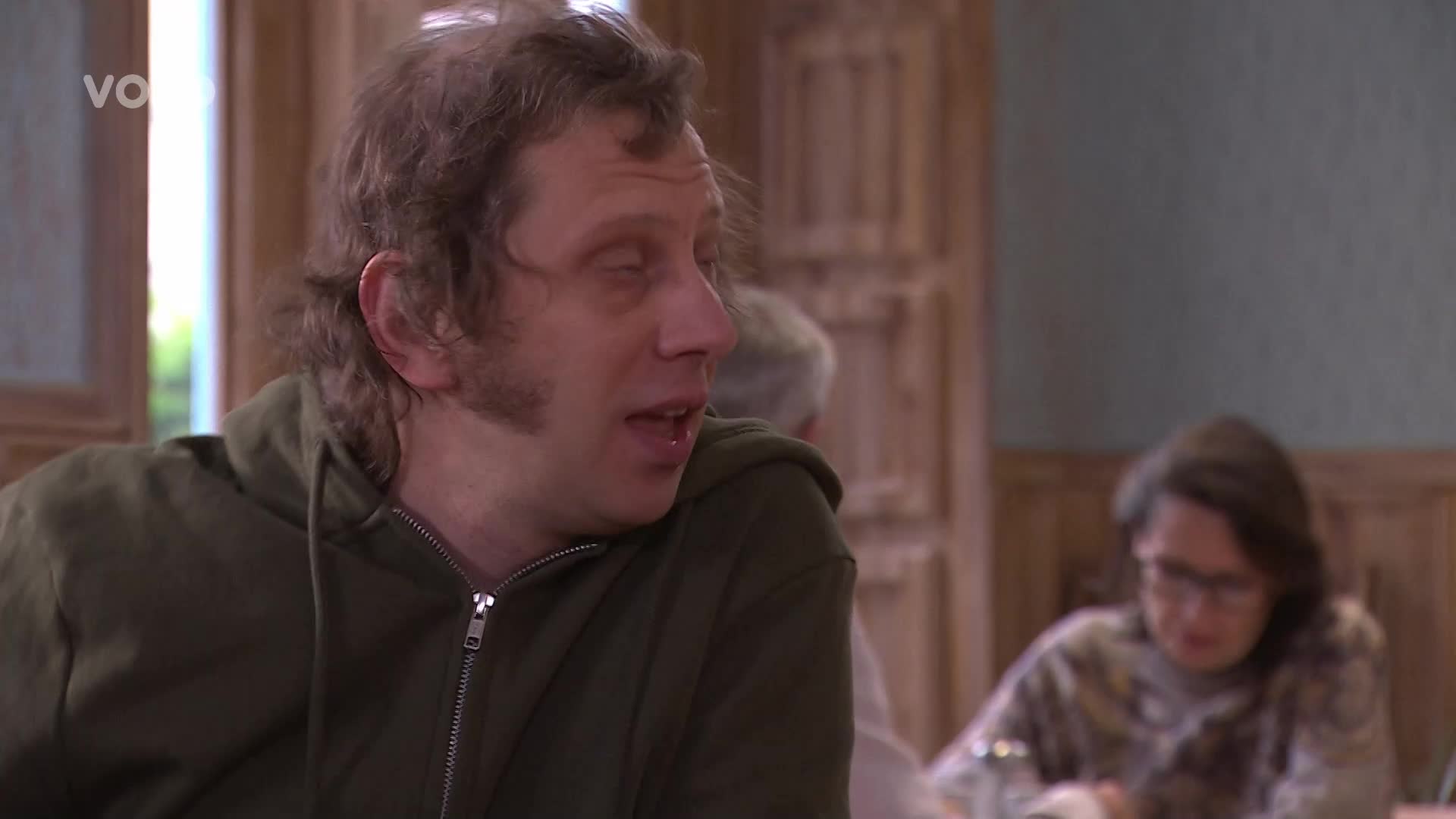 Další potupa pro Báru z Ulice. Lukáš ji totálně zesměšní