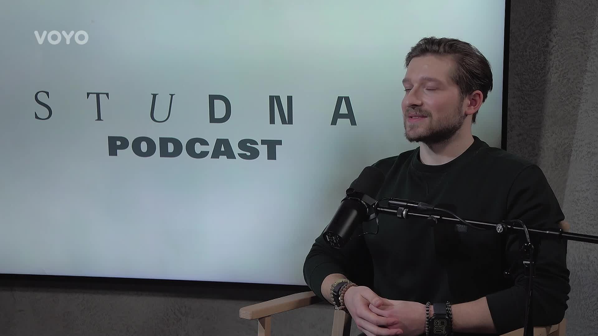 Filip Červenka v podcastu Studna: Slzy vyvolával drastickou technikou