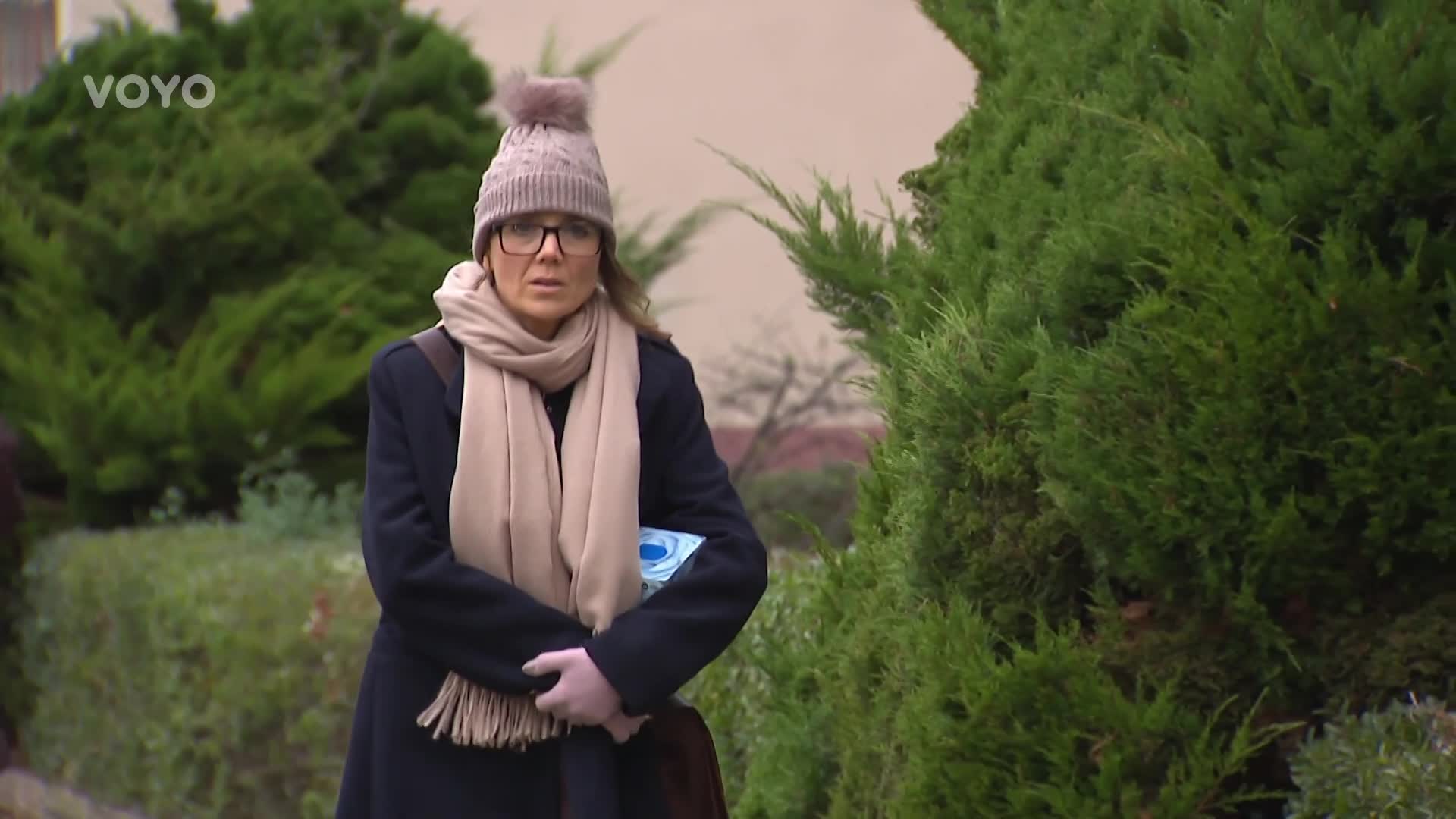 Matěj z Ulice má obří průšvih. Soňa ho načapá, jak kouří u školy