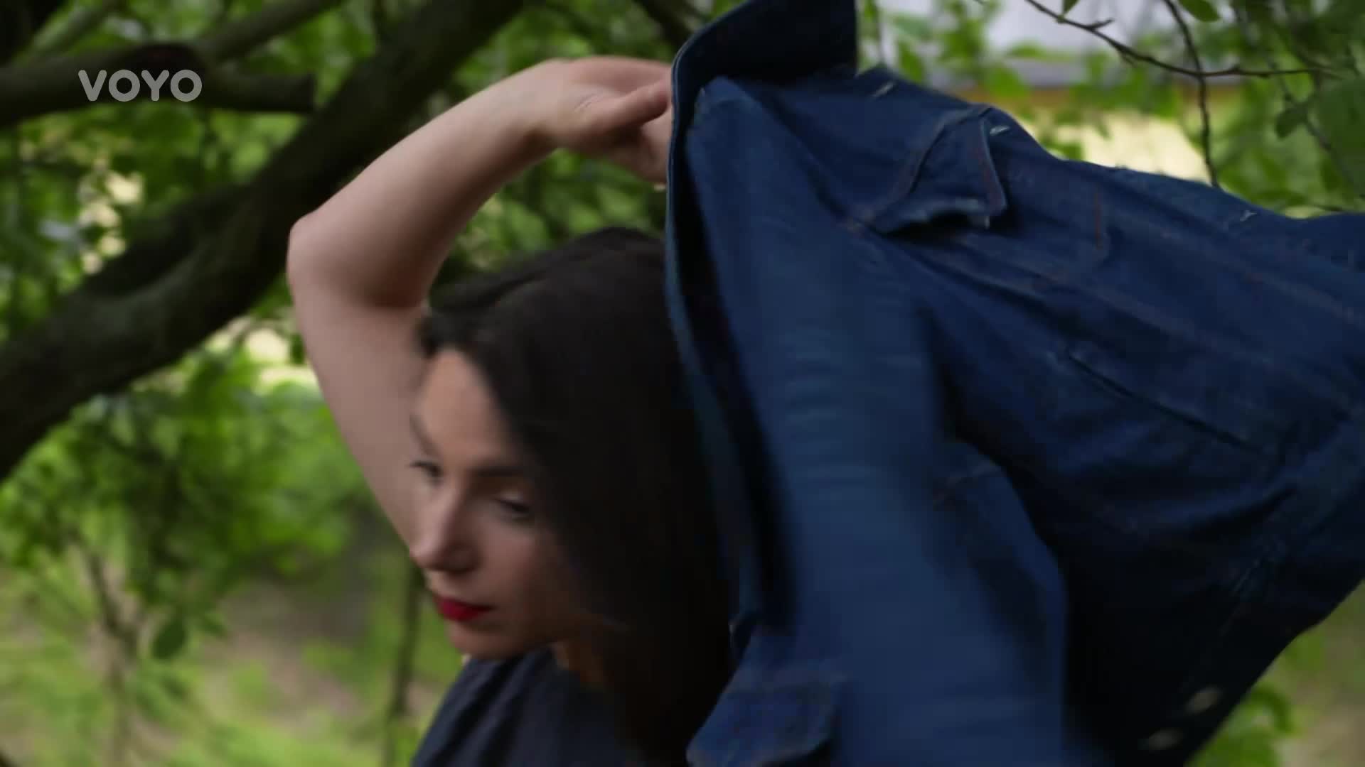 Iva Pazderková o svém šatníku: Jednu barvu jí rodiče zakazovali nosit