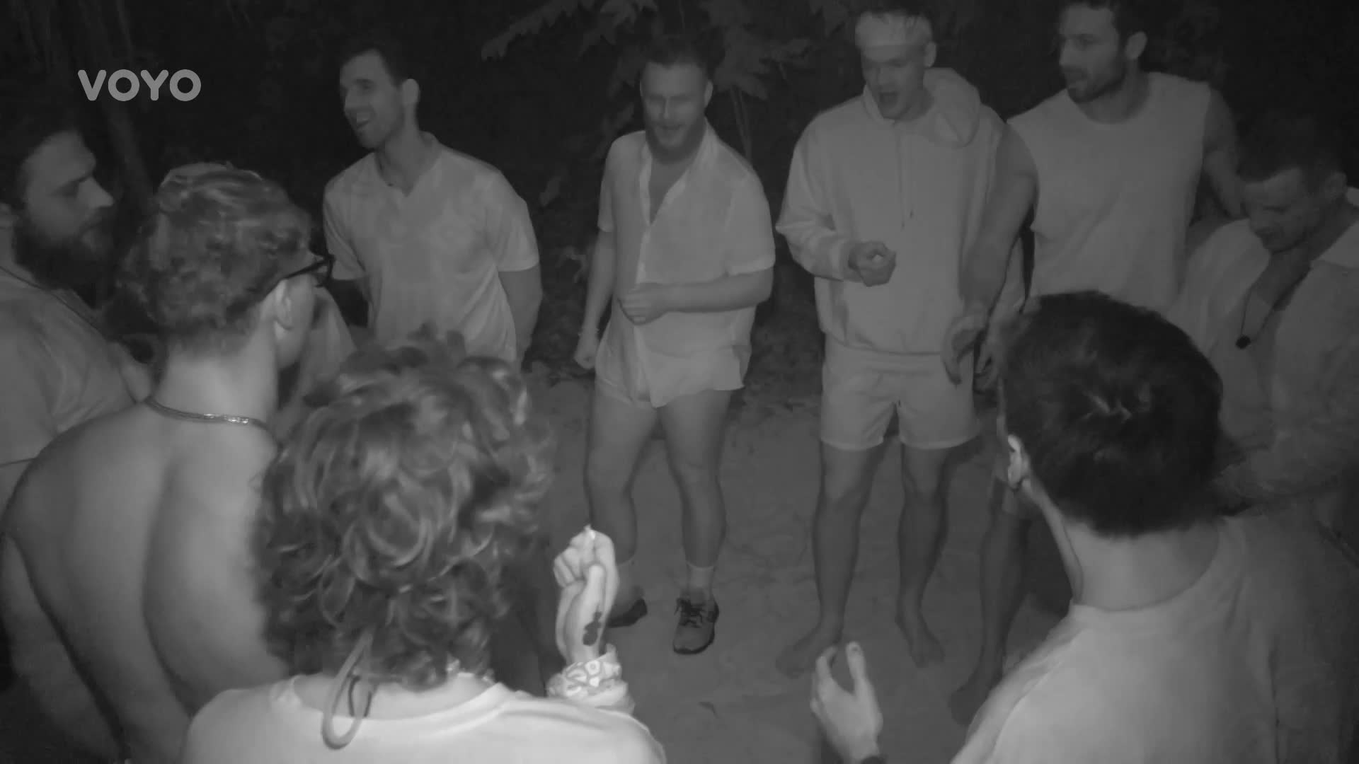 Tyhle dohady jste v Survivoru neviděli: Kluci se rozvášnili při skládání hymny