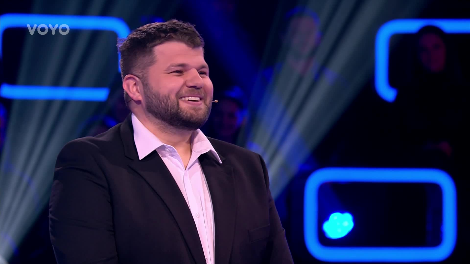 Bizarní soutěž v kokrhání: Josef v Superlovu ohromil Ondřeje Sokola