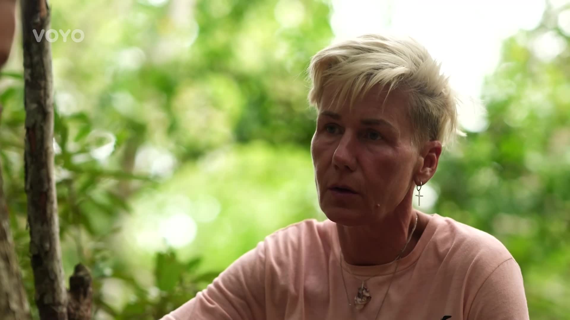 U Lovců řeší rasismus. Jack je jako dítě, není to o barvě pleti, hájí se kmen