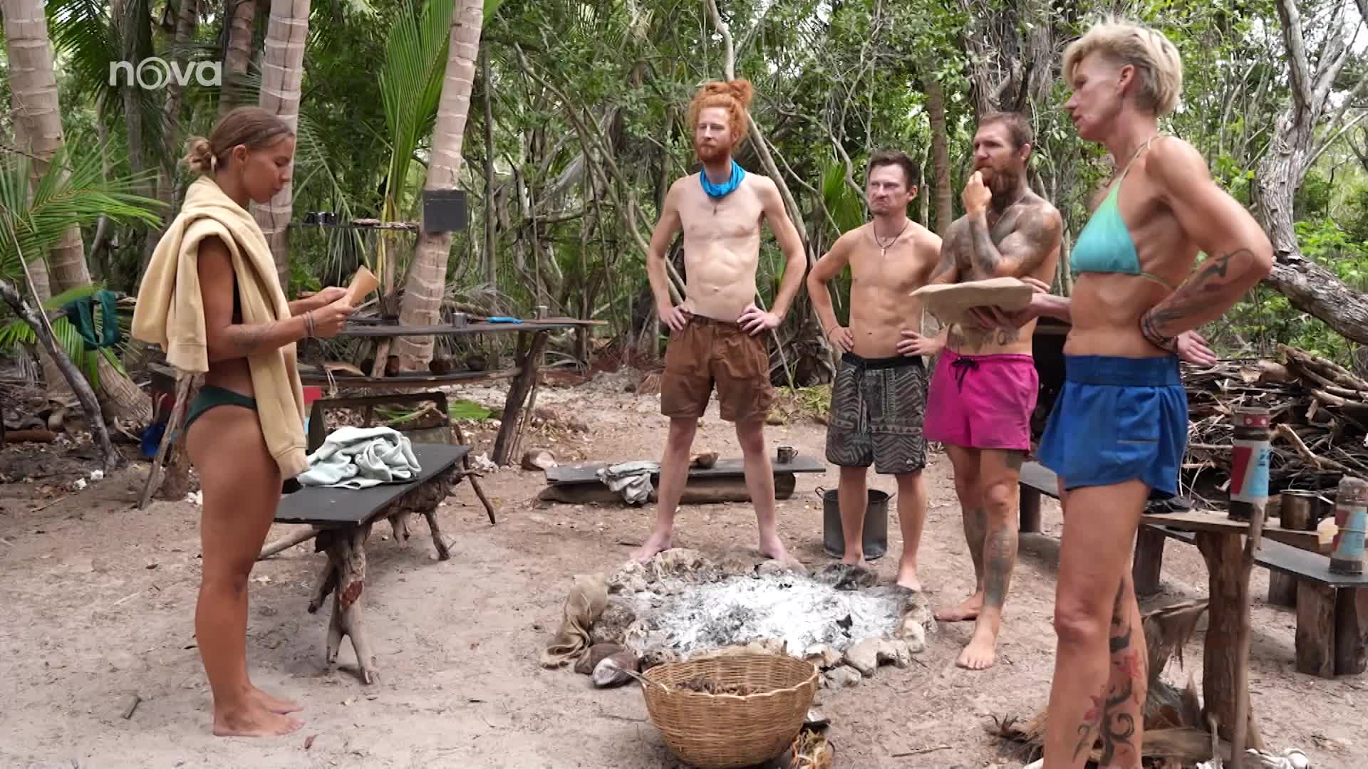 Ve 23. díle Survivora přišlo sloučení. Taktizovat se začalo už na párty