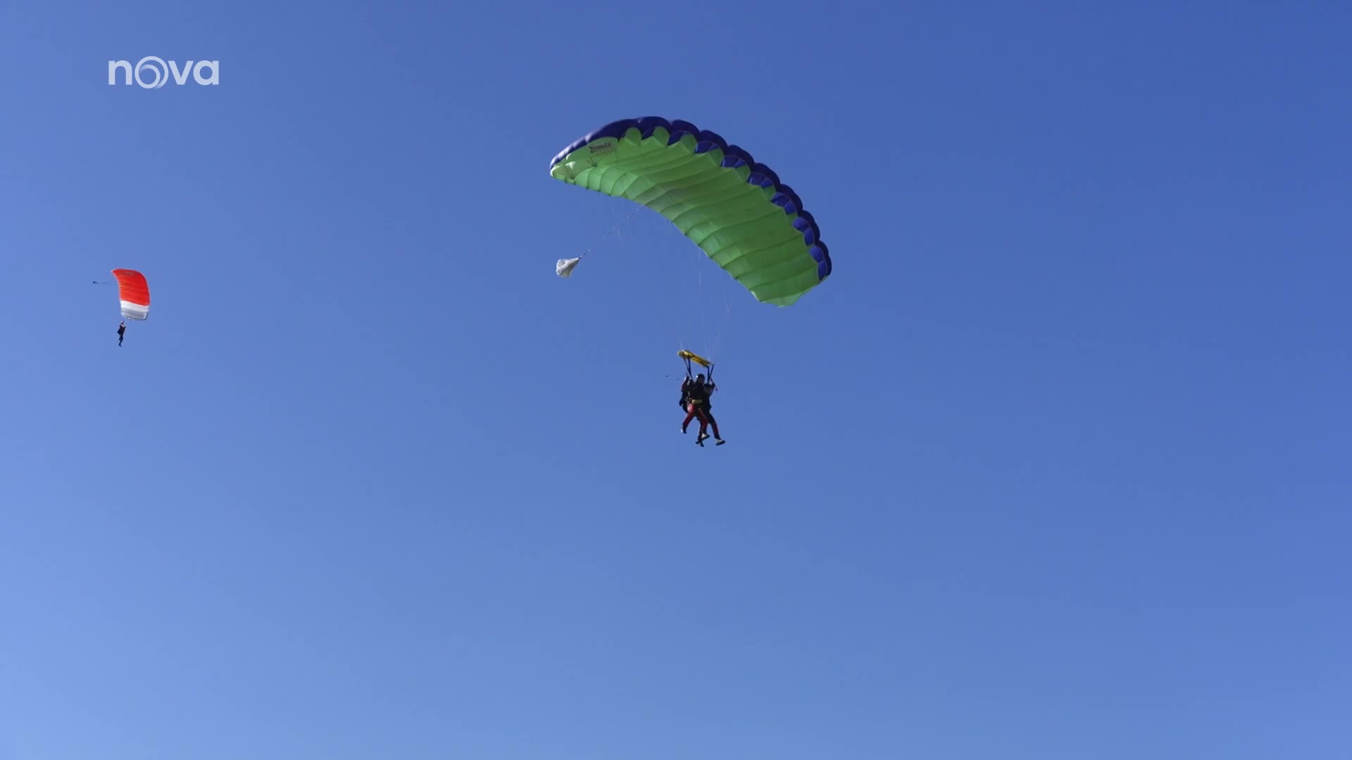 Adrenalin v Jedné rodině: Kostková a Polívka měli v letadle náhradníky