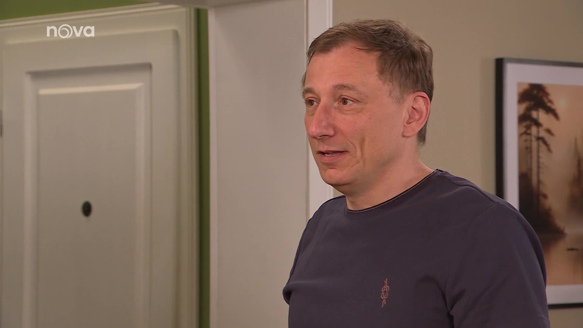 Bára v Ulici odjíždí. Pavel to nese hodně těžce