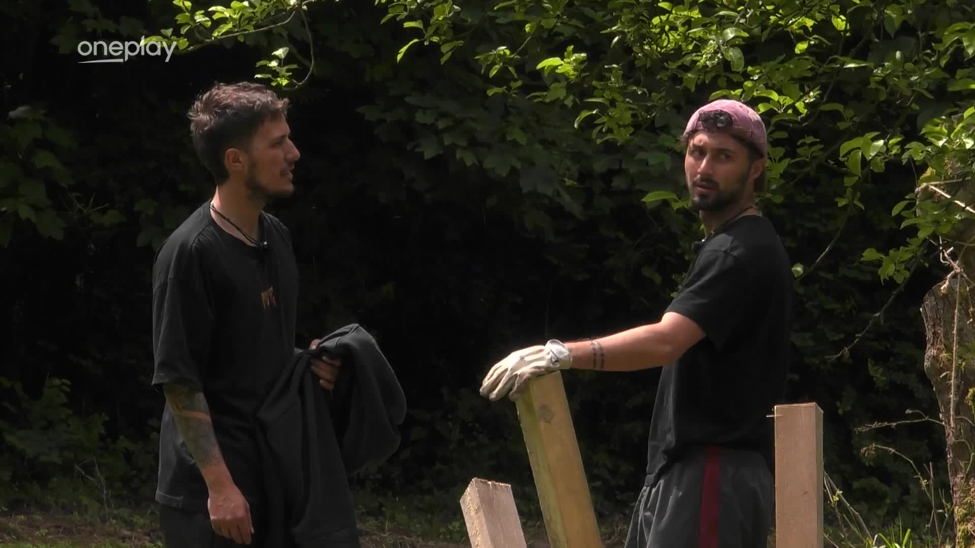 Rozvrácení ženské aliance na Farmě: Javier s Vojtou kují pikle
