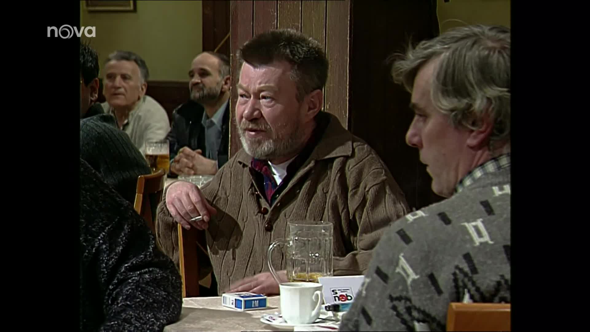 Volební schůze v Hospodě: Každý dostane pivo za vstup do strany