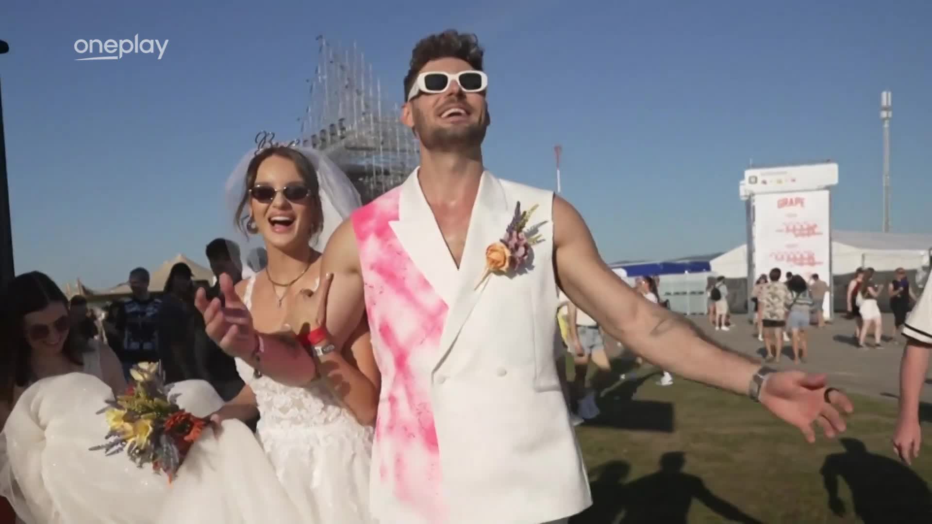 Kristi a Trabo před oltářem: Vítězové Love Islandu si navlékli prstýnky
