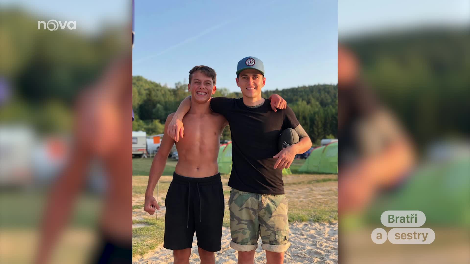 Koťák ze Survivora ukázal bráchu. Dělí je šestnáctiletý věkový rozdíl