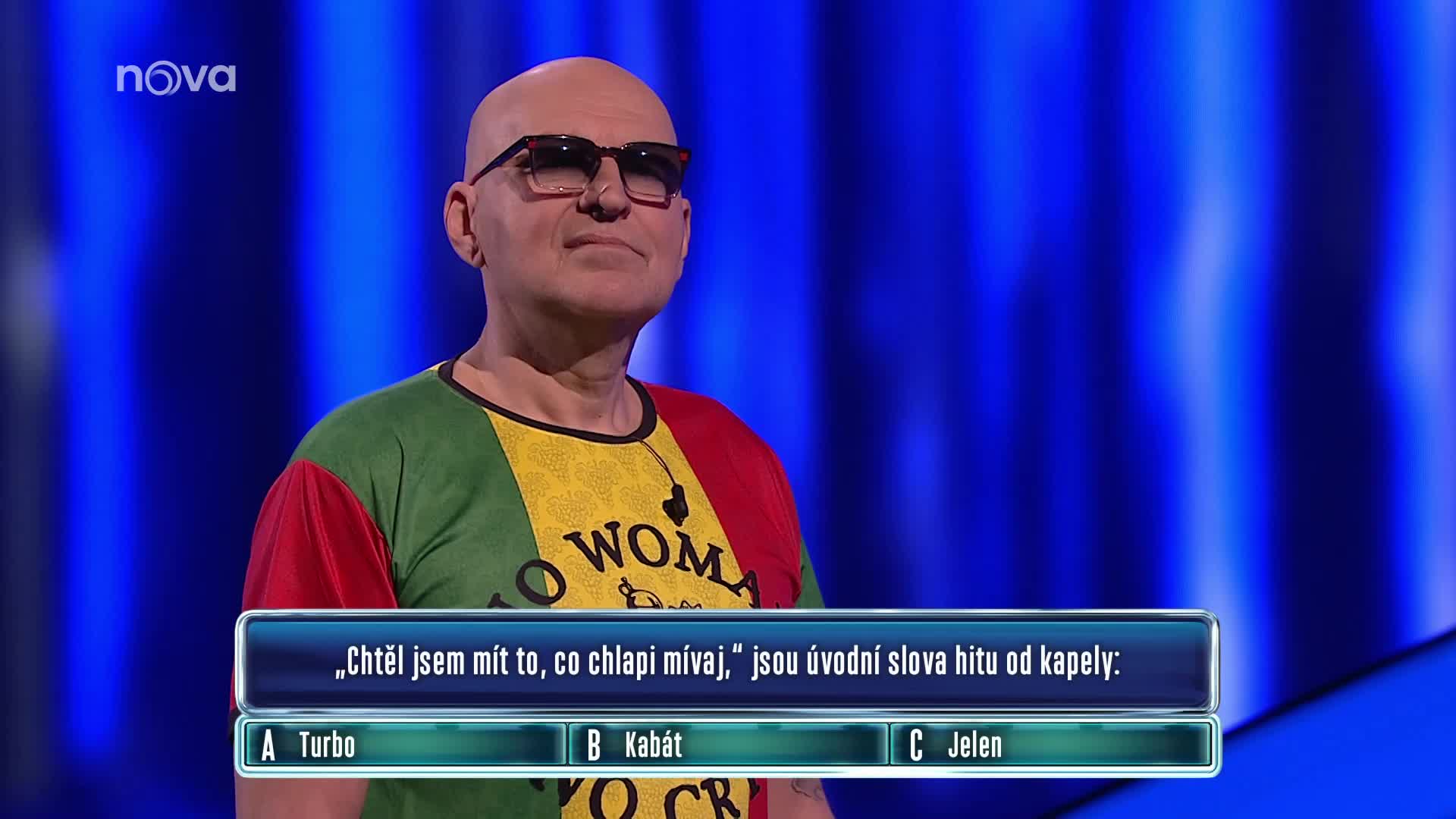 Kvízová dáma v Na lovu opět zpívala. S Lou Fanánkem si střihla hit kapely Turbo