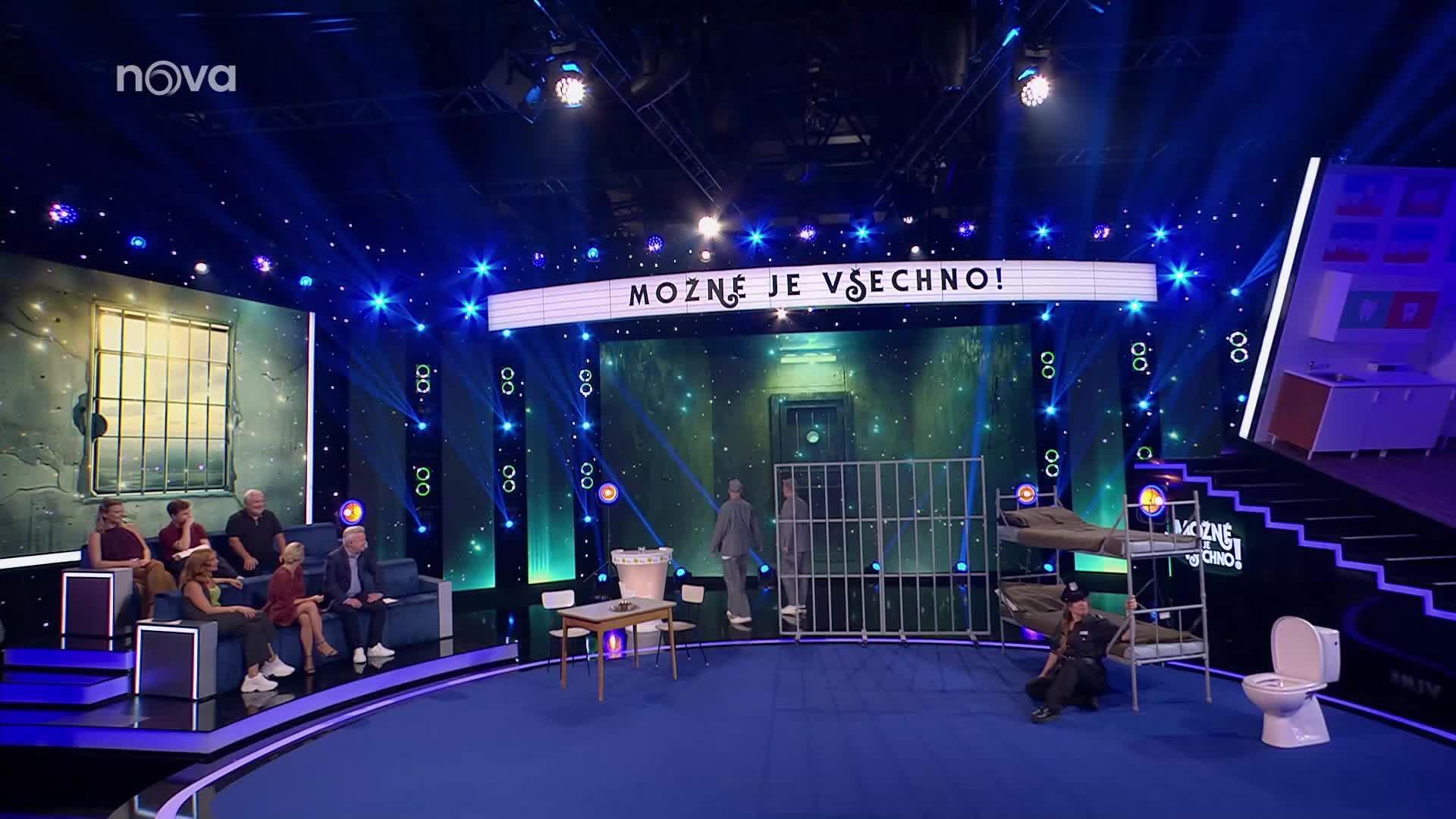 Sokol a Štáfek jako vězni v Možné je všechno!: Mají za úkol spoutat Nesvačilovou