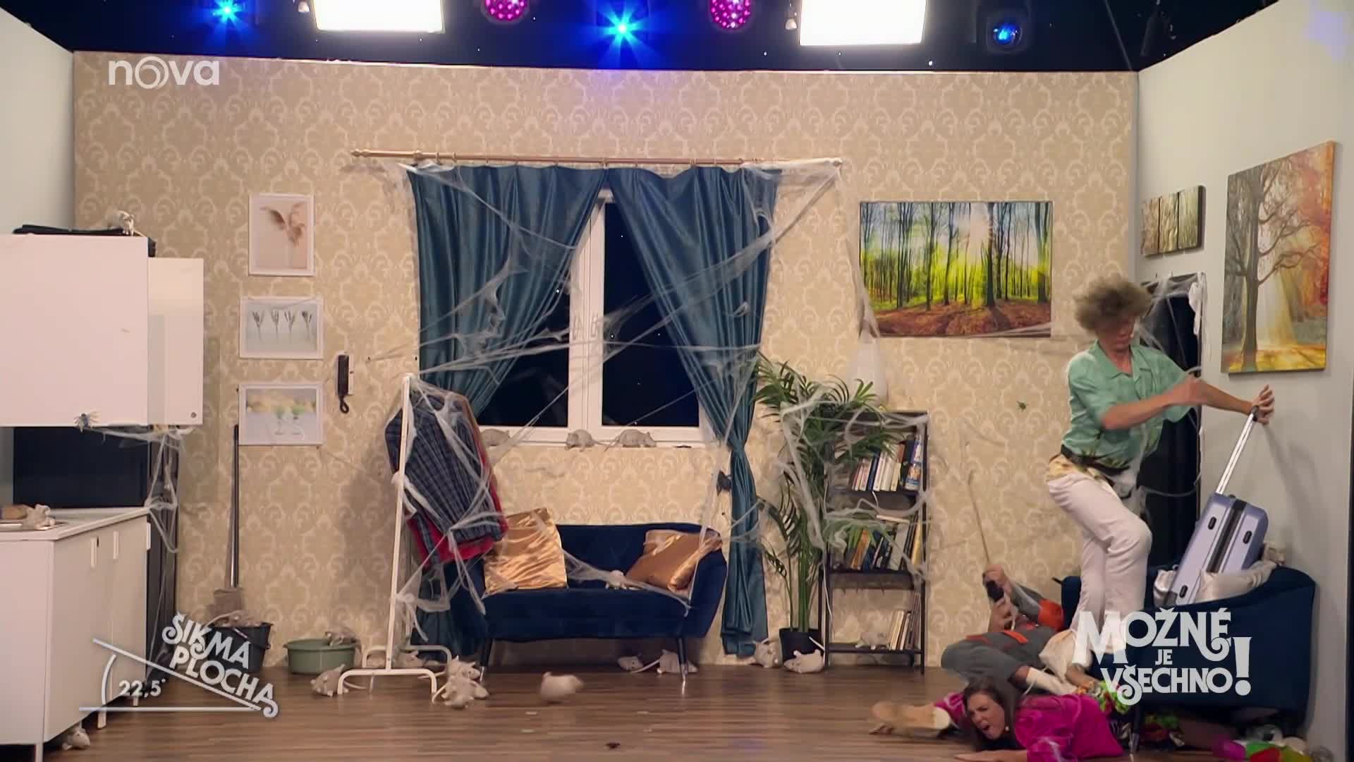 Zranění v Možné je všechno!: Štáfek přerazil Pfauserové nohu