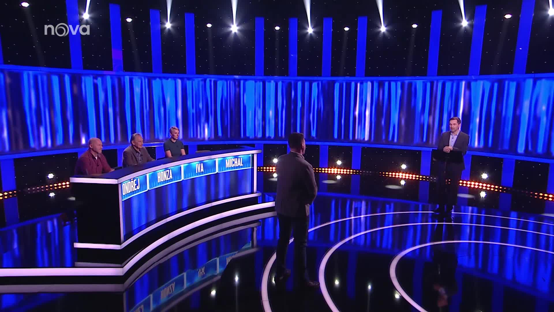 Důkaz lásky přes rádio. Soutěžící Na lovu se takhle i oženil